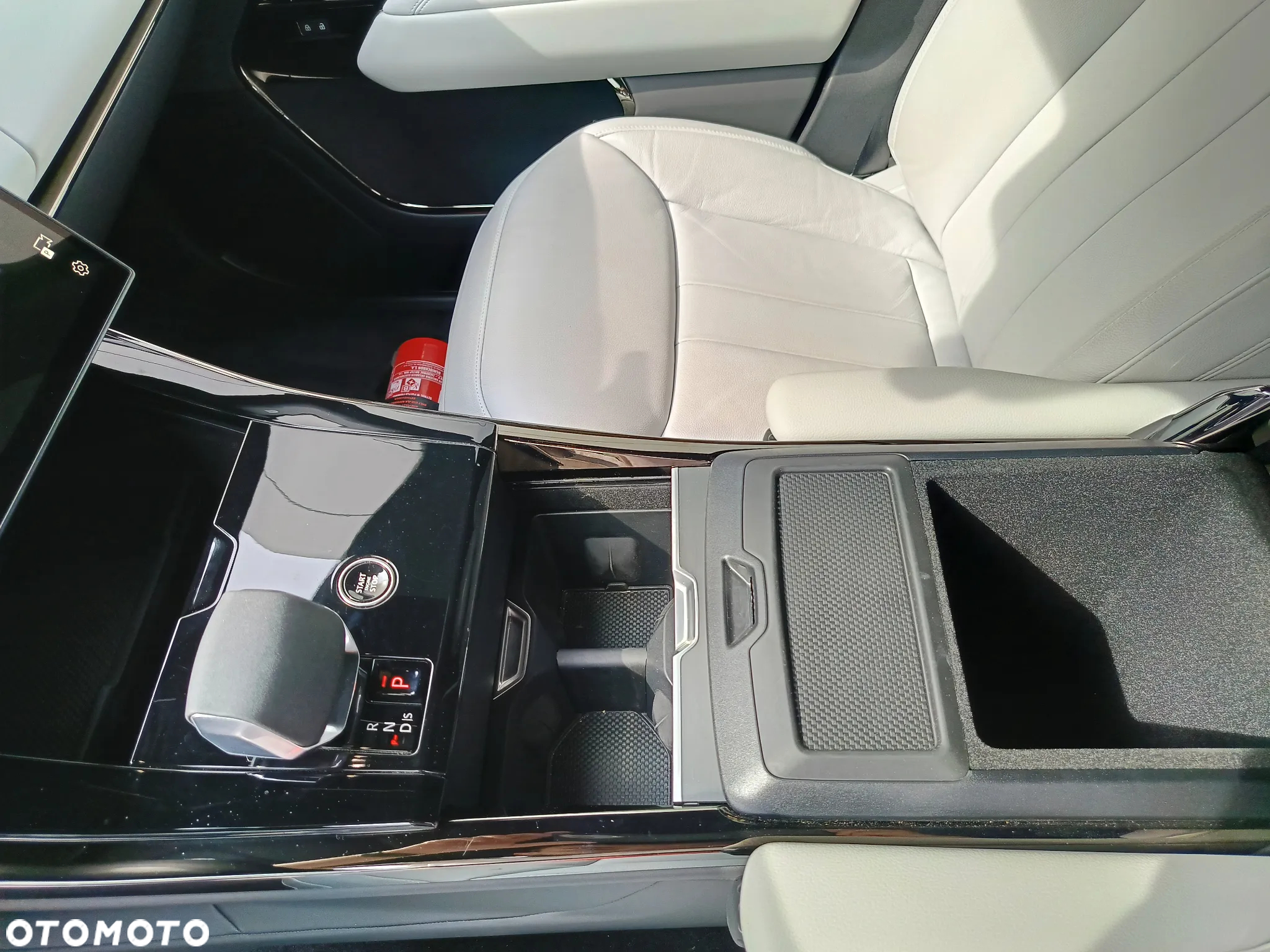 Land Rover Range Rover Sport S 3.0 D S - 26