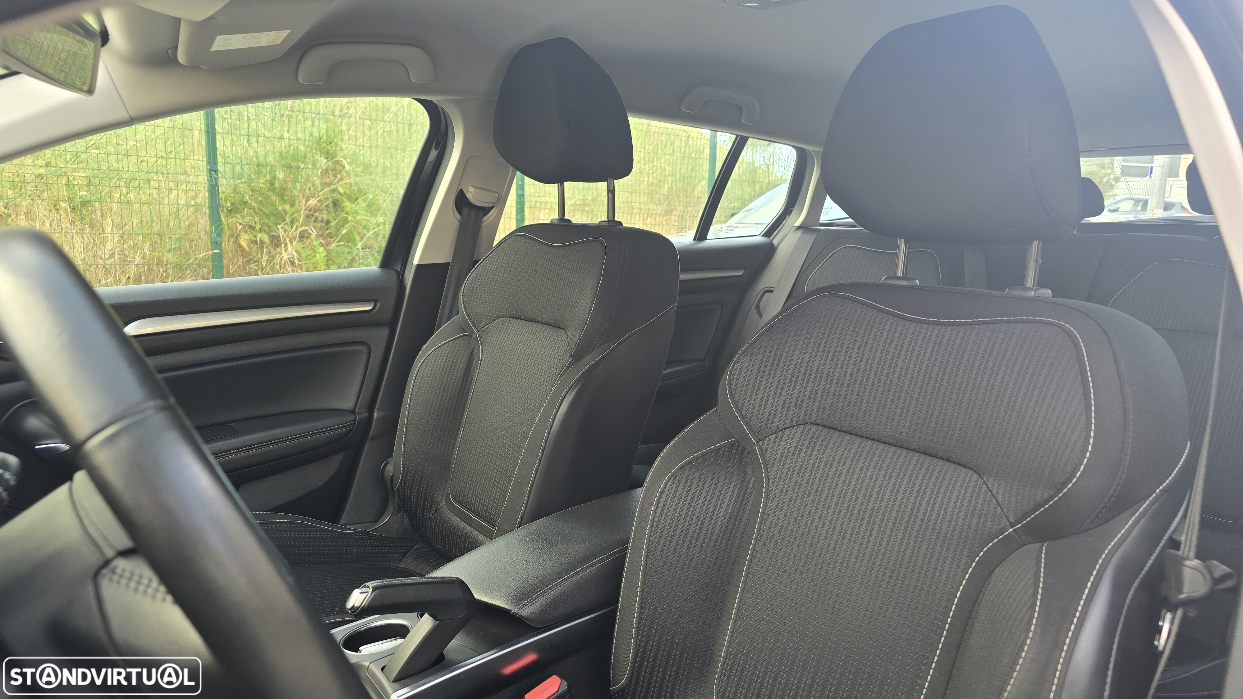 Renault Mégane Sport Tourer 1.5 Blue dCi Limited J17 - 20