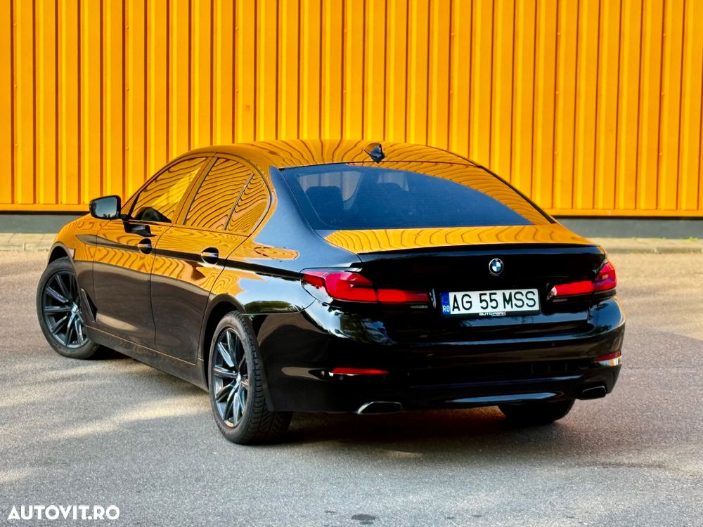 BMW Seria 5 540i xDrive Aut. Luxury Line - 2