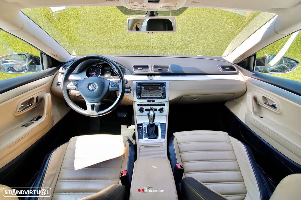VW Passat CC 2.0 TDi BlueMotion DSG - 14