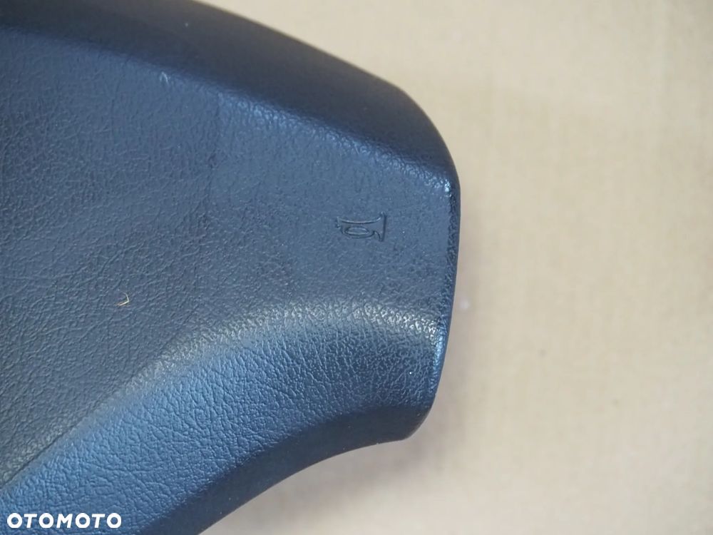 Poduszka powietrzna airbag kierowcy  Peugeot 308 T7 96758004ZD - 2