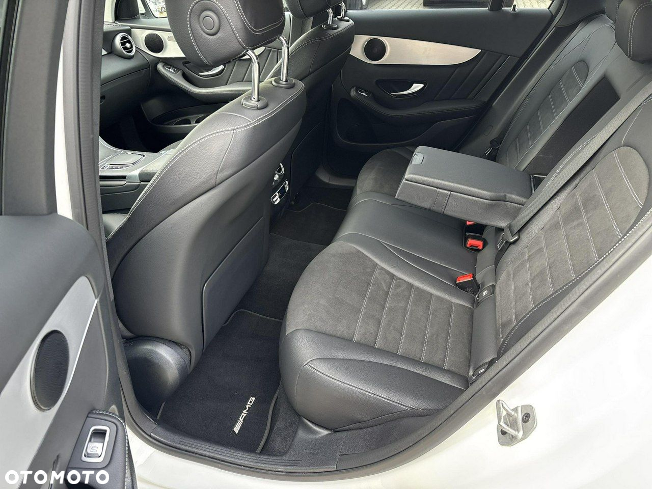 Mercedes-Benz GLC 200 d 4-Matic - 12