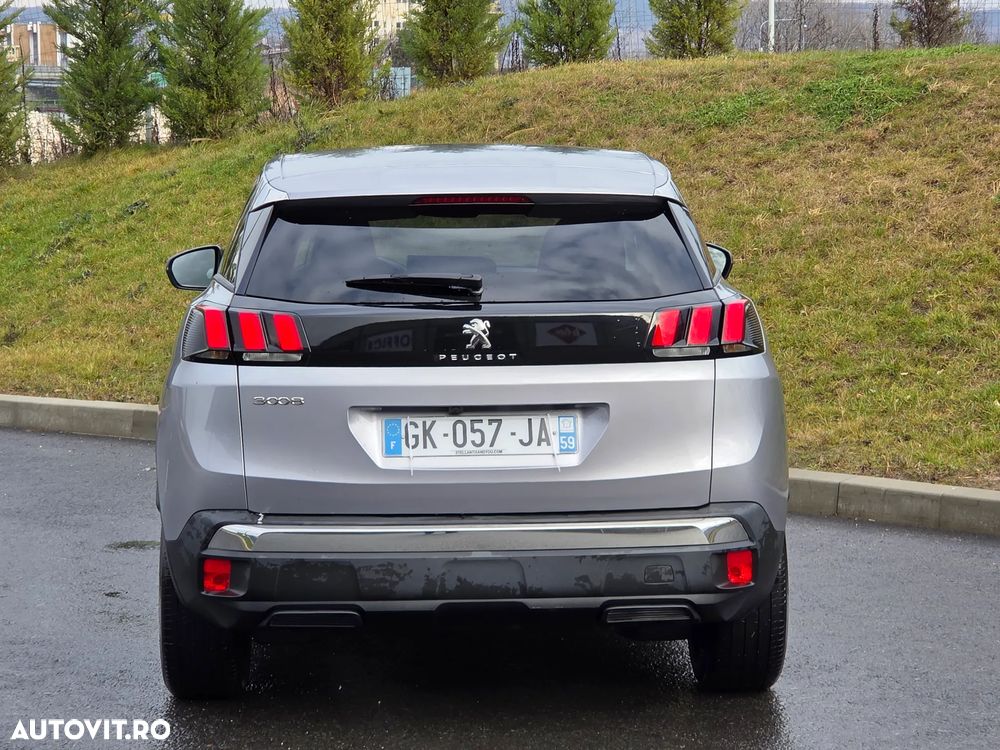 Peugeot 3008 PureTech 130 Stop & Start GPF EAT8 Allure - 6