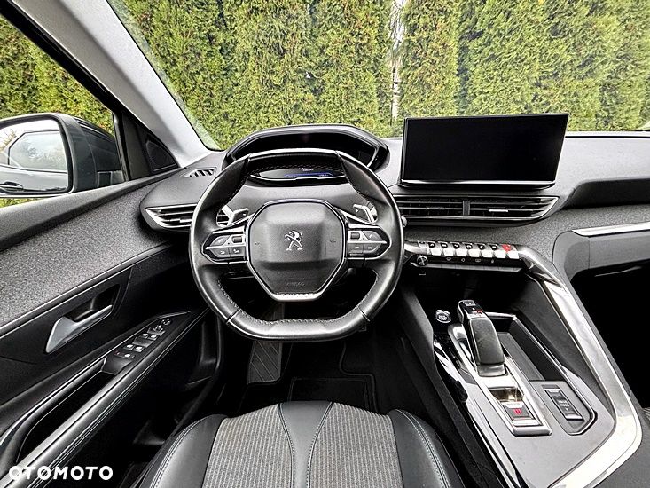 Peugeot 3008 225 e-EAT8 Allure - 27