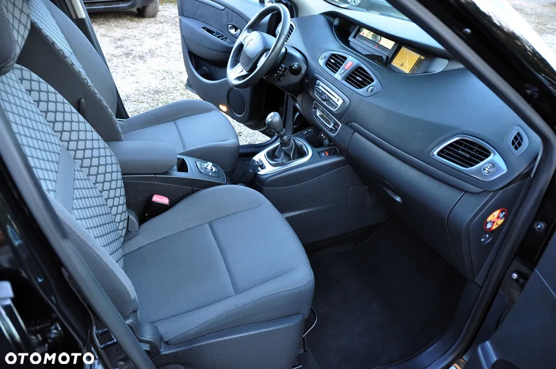 Renault Scenic 1.6 16V TomTom Edition - 9