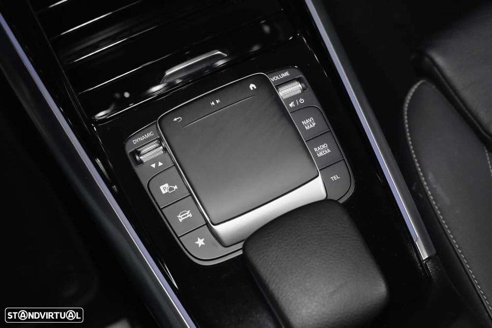 Mercedes-Benz GLA 250 e 8G-DCT AMG Line - 36
