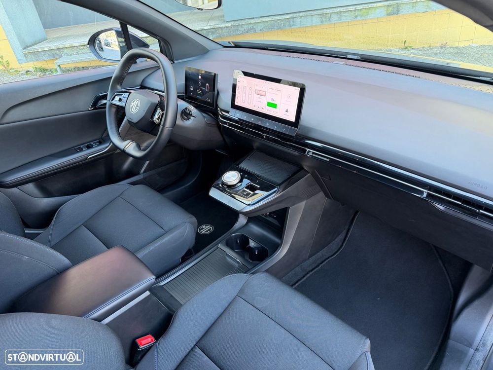 MG MG4 64 kWh Luxury - 22