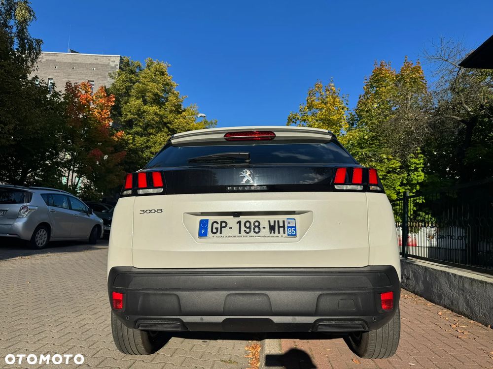 Peugeot 3008 - 11