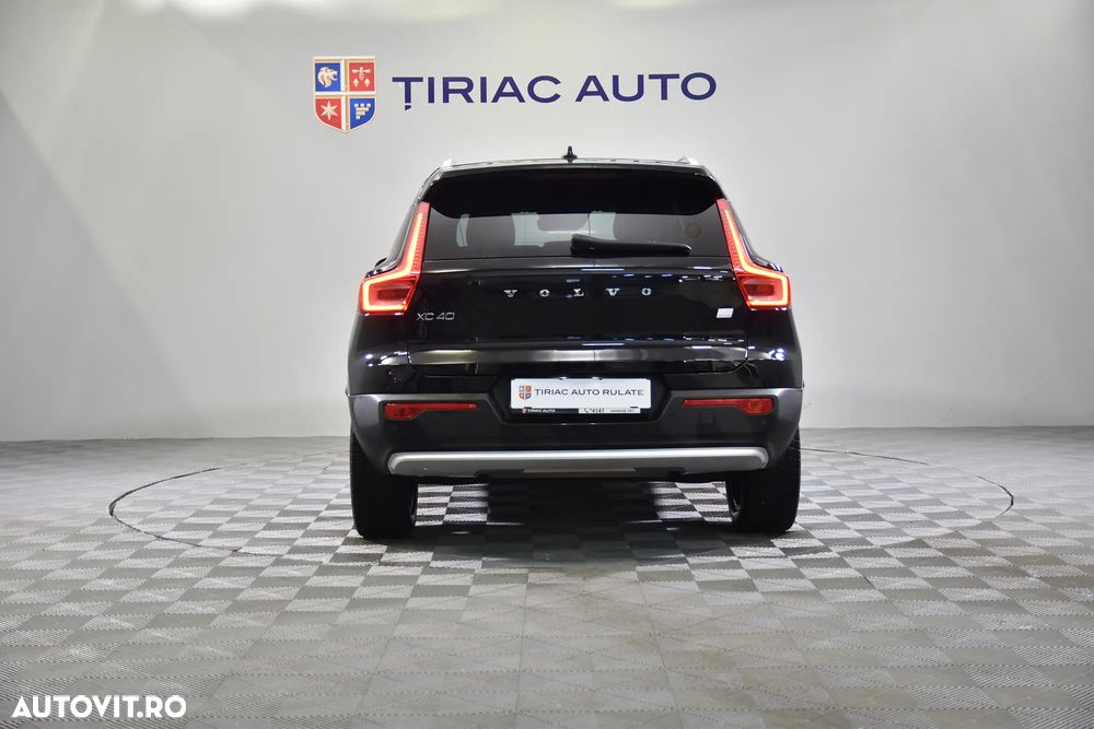 Volvo XC 40 - 4