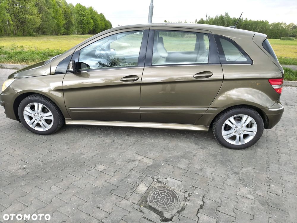 Mercedes-Benz Klasa B 200 - 7