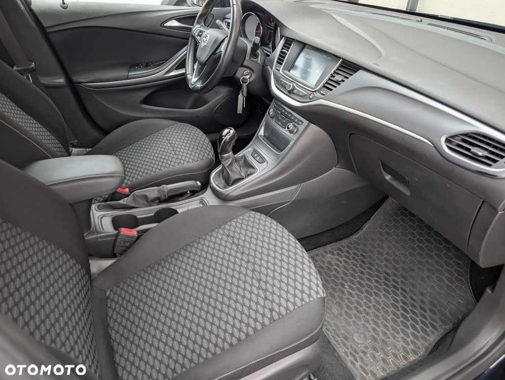 Opel Astra 1.4 T Dynamic - 21