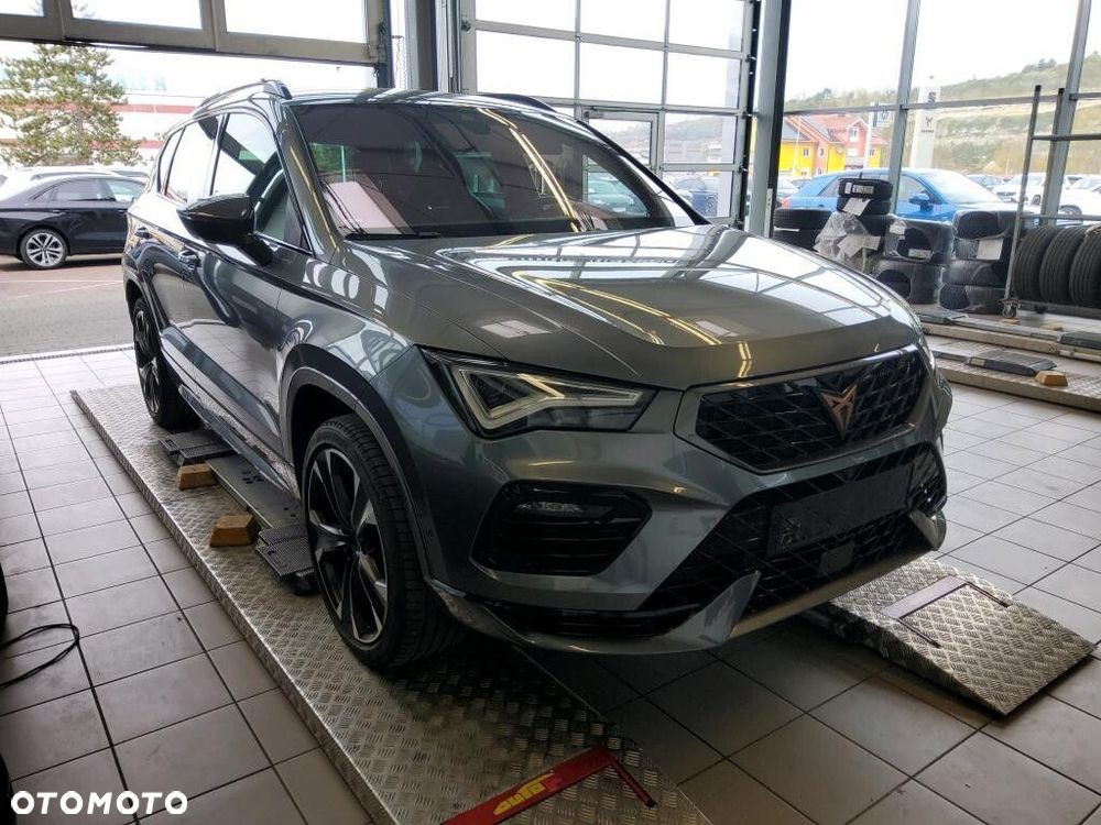 Cupra Ateca 2.0 TSI 4Drive VZ DSG - 2
