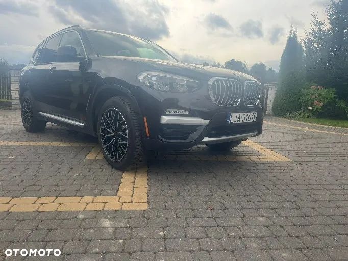 Mercedes-Benz GLC 300 4Matic 9G-TRONIC AMG Line - 26