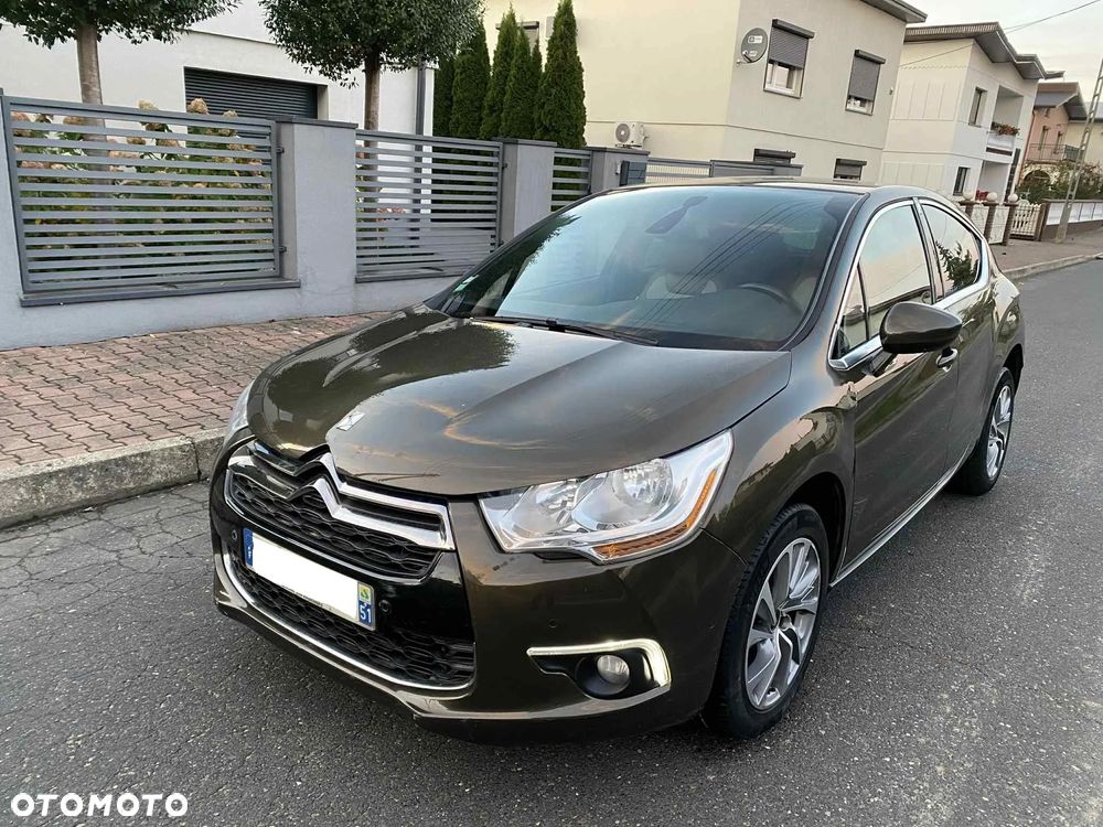 Citroën DS4 e-HDi 115 Chic - 35