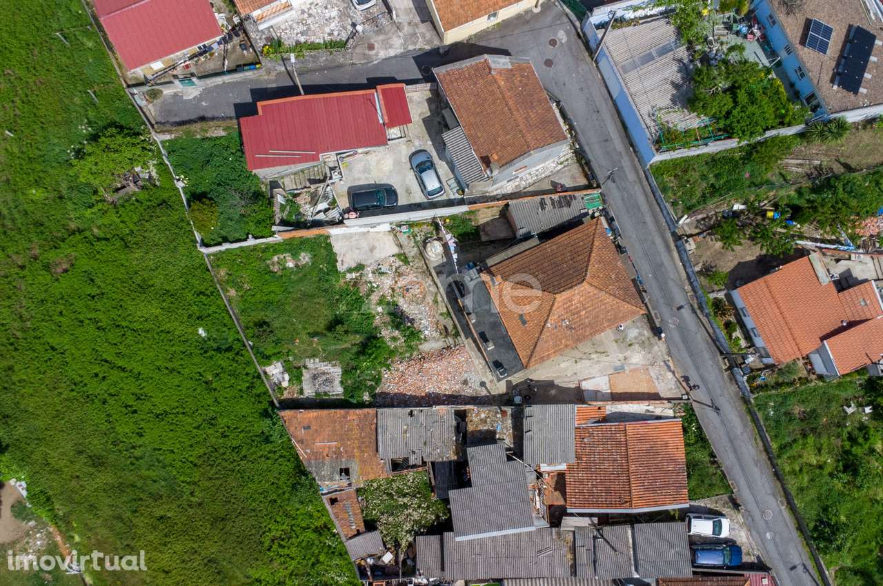 Moradia com 5 habitações e terreno com 528 m2 - Ermesinde, Valongo - Grande imagem: 3/33