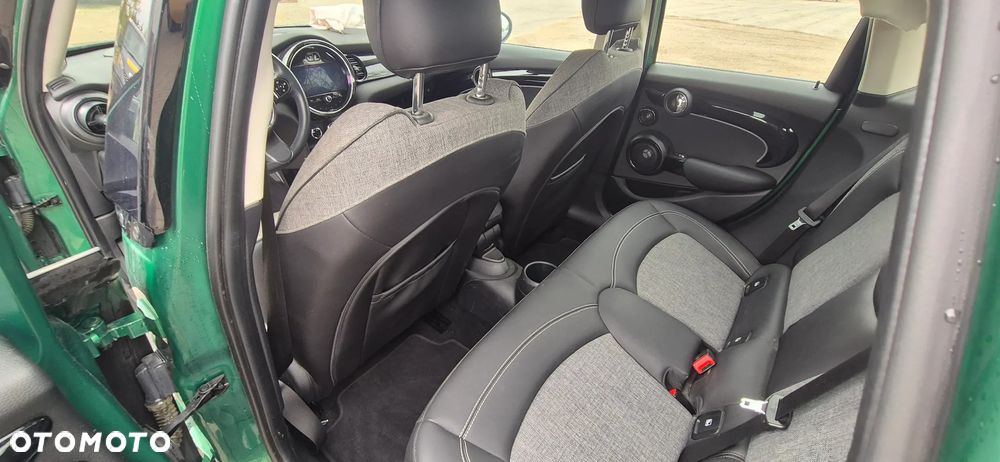 MINI Cooper - 24
