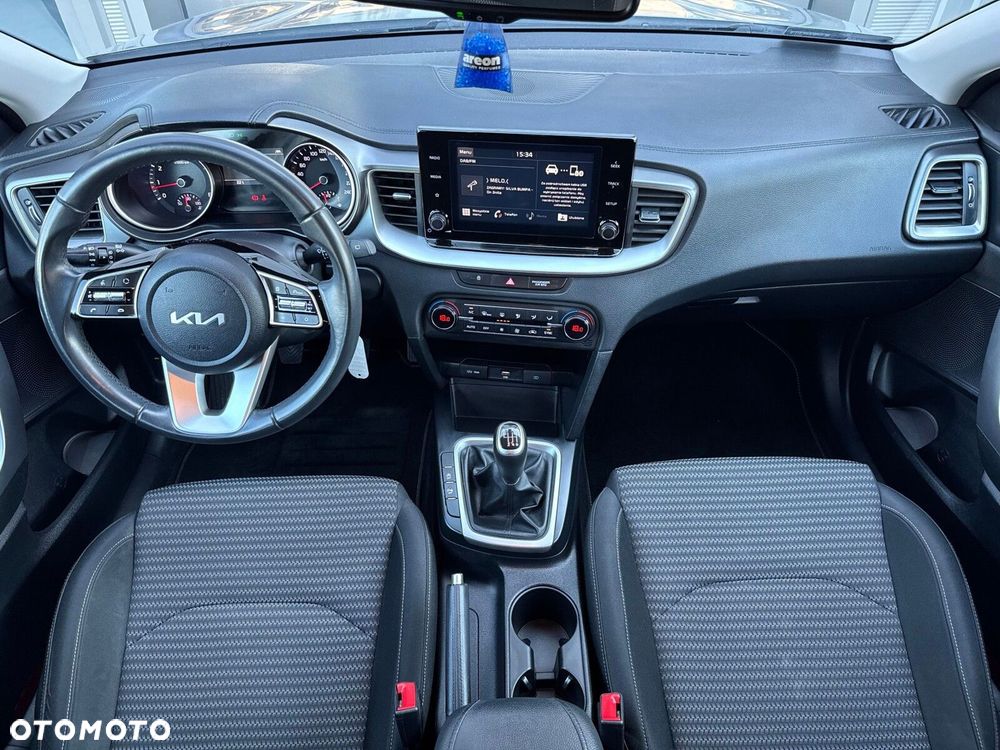 Kia XCeed 1.5 T-GDI M - 18