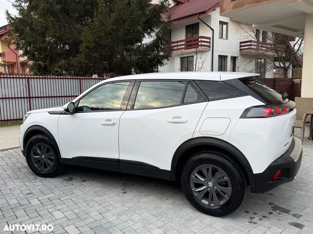 Peugeot 2008 PureTech 130 EAT8 Active - 15