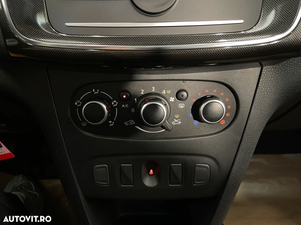 Dacia Logan 1.5 Blue dCi Laureate - 13