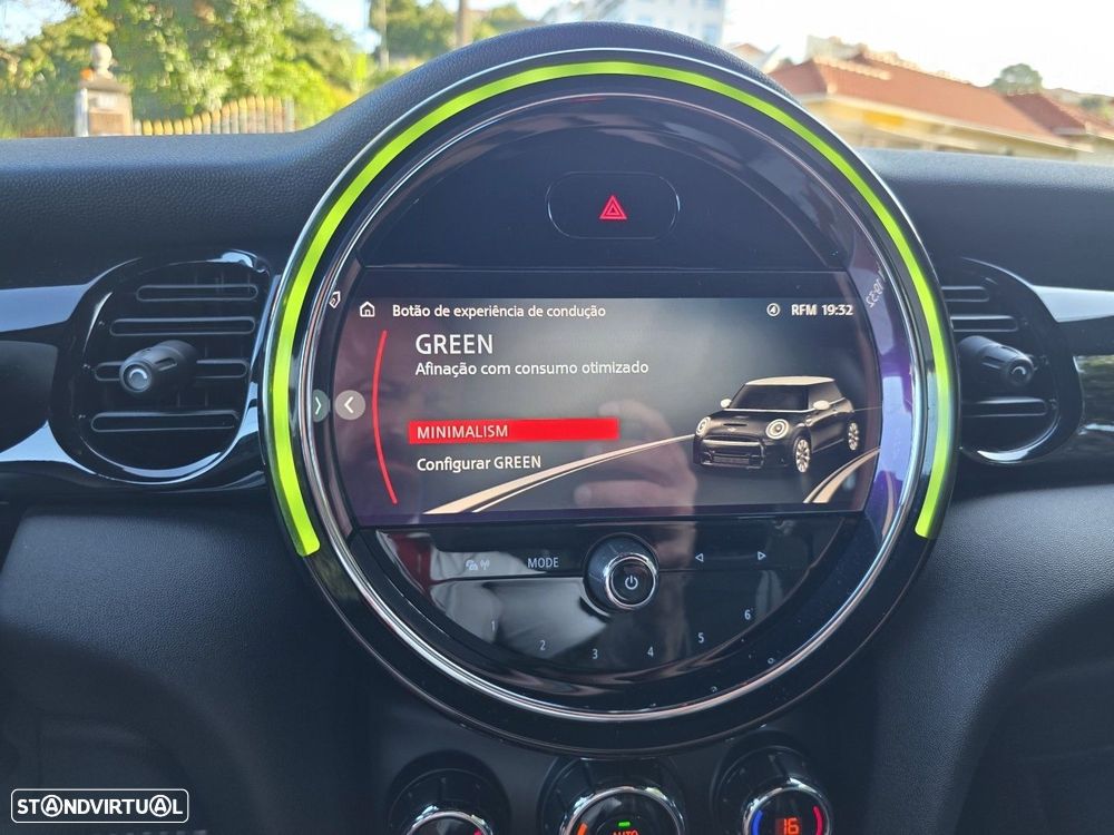 MINI 3 Portas John Cooper Works Auto Desportiva - 22