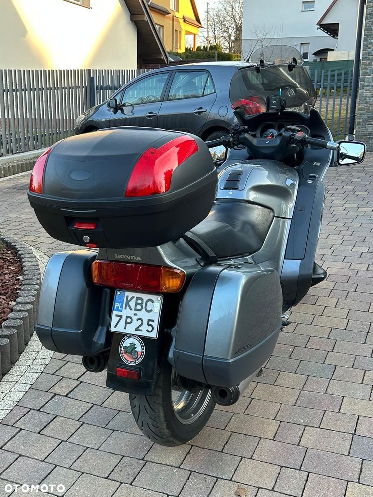 Honda ST - 10