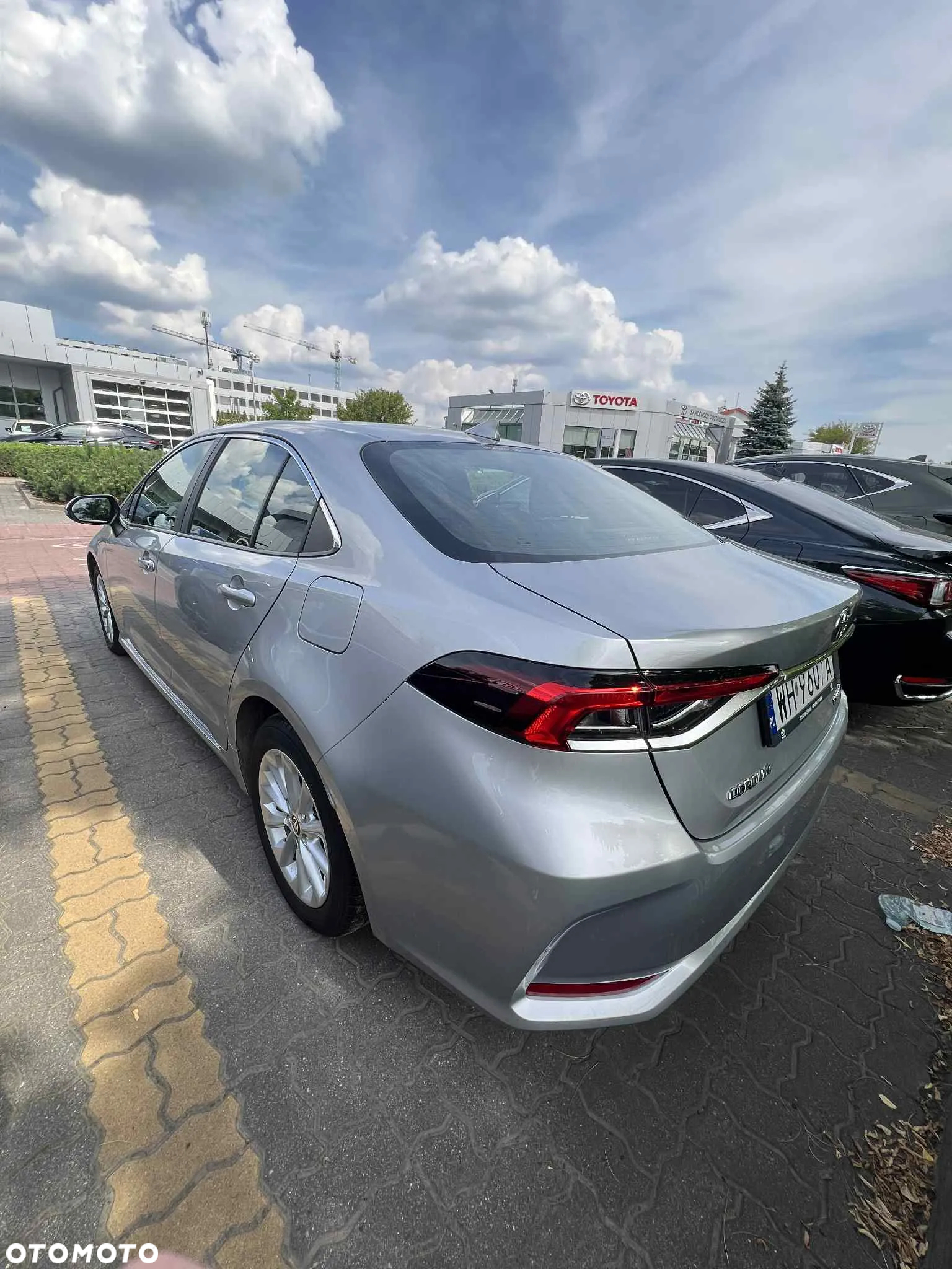 Toyota Corolla - 33
