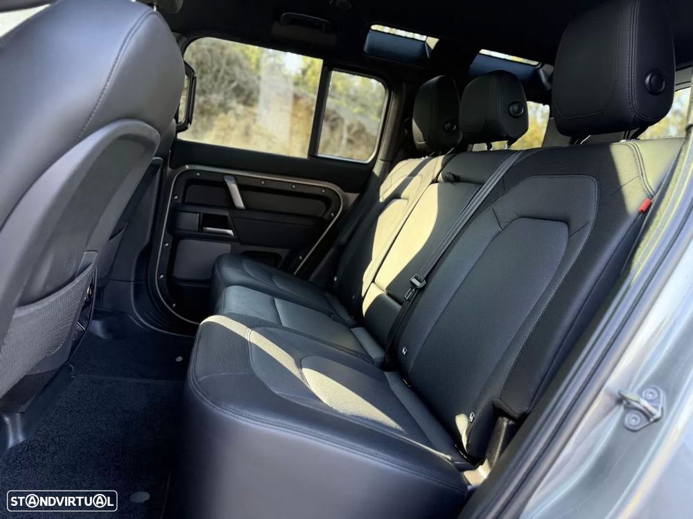 Land Rover Defender 2.0 P400e 110 AWD X-Dynamic HSE - 9