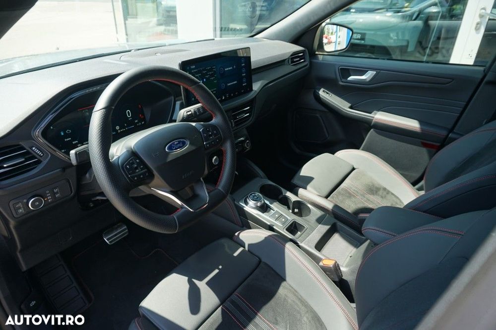 FORD Kuga 2025 — imagine 16