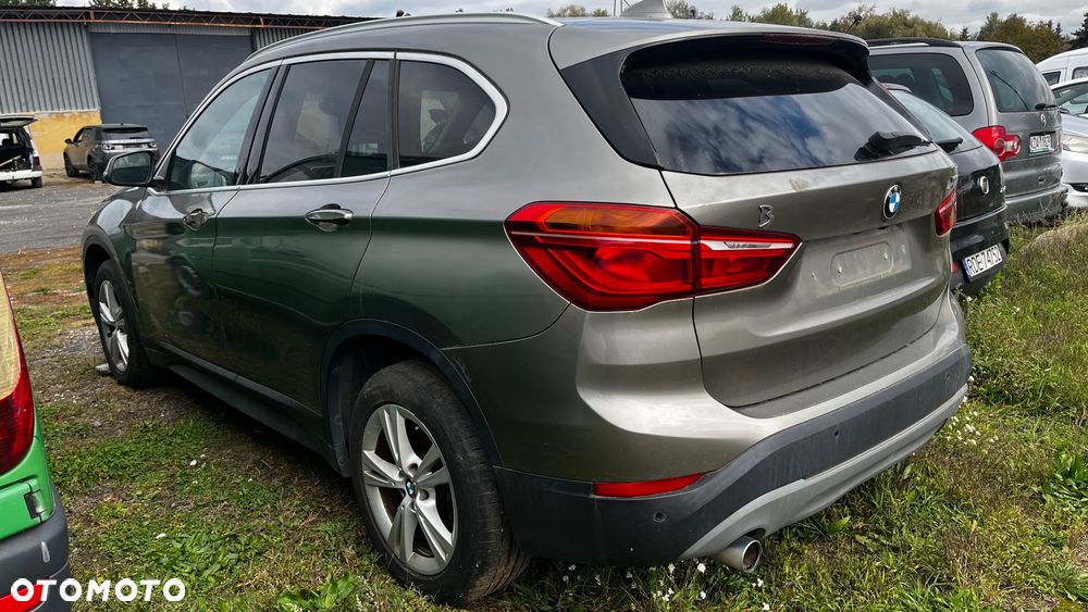 BMW X1 - 4