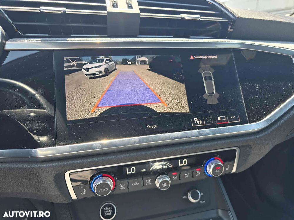 Audi Q3 - 11