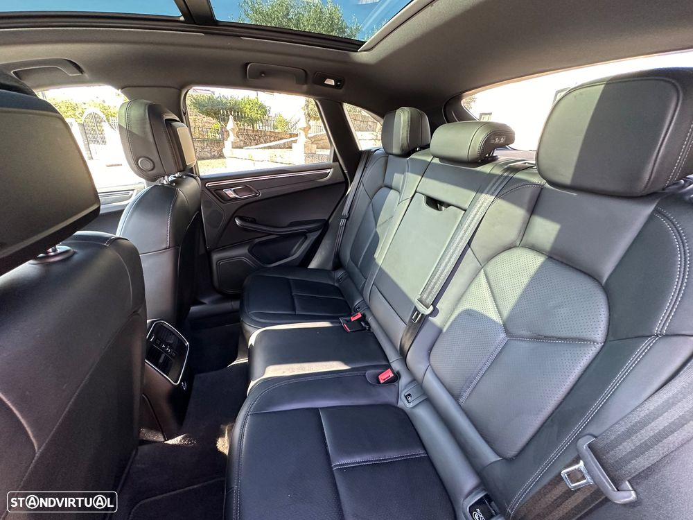 Porsche Macan Standard - 22