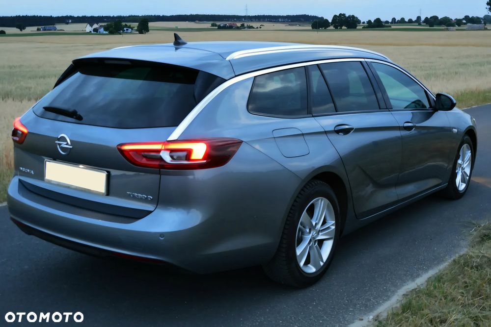 Opel Insignia 1.6 (118g) Exclusive - 9