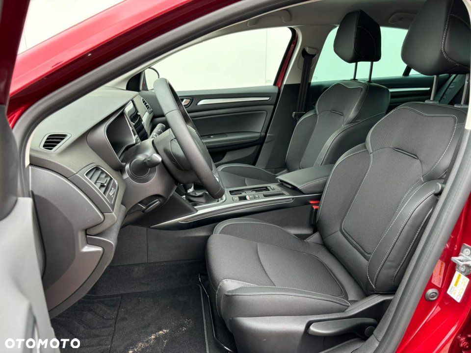 Renault Megane - 7