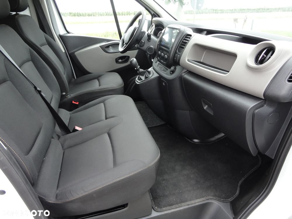 Renault Trafic - 7