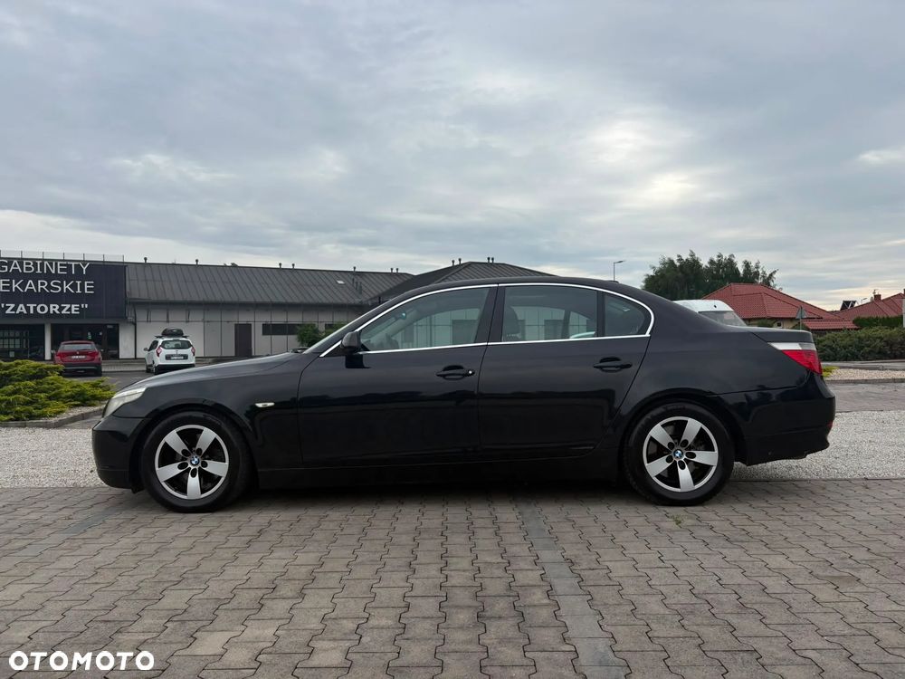 BMW Seria 5 525d - 4