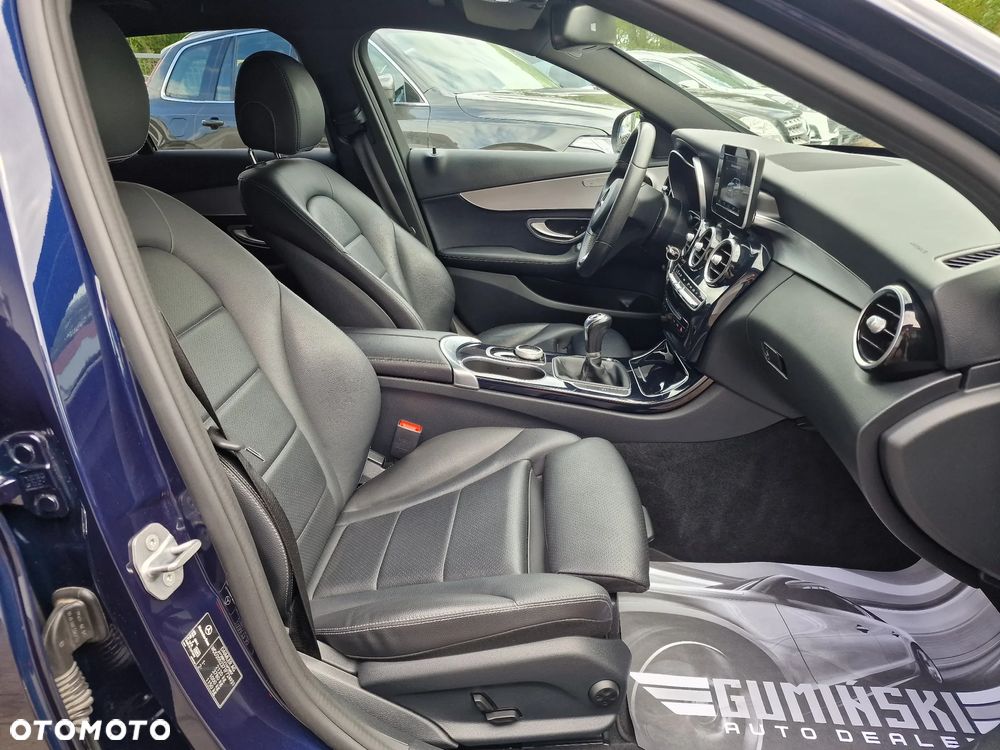 Mercedes-Benz Klasa C 200 (BlueTEC) d - 23