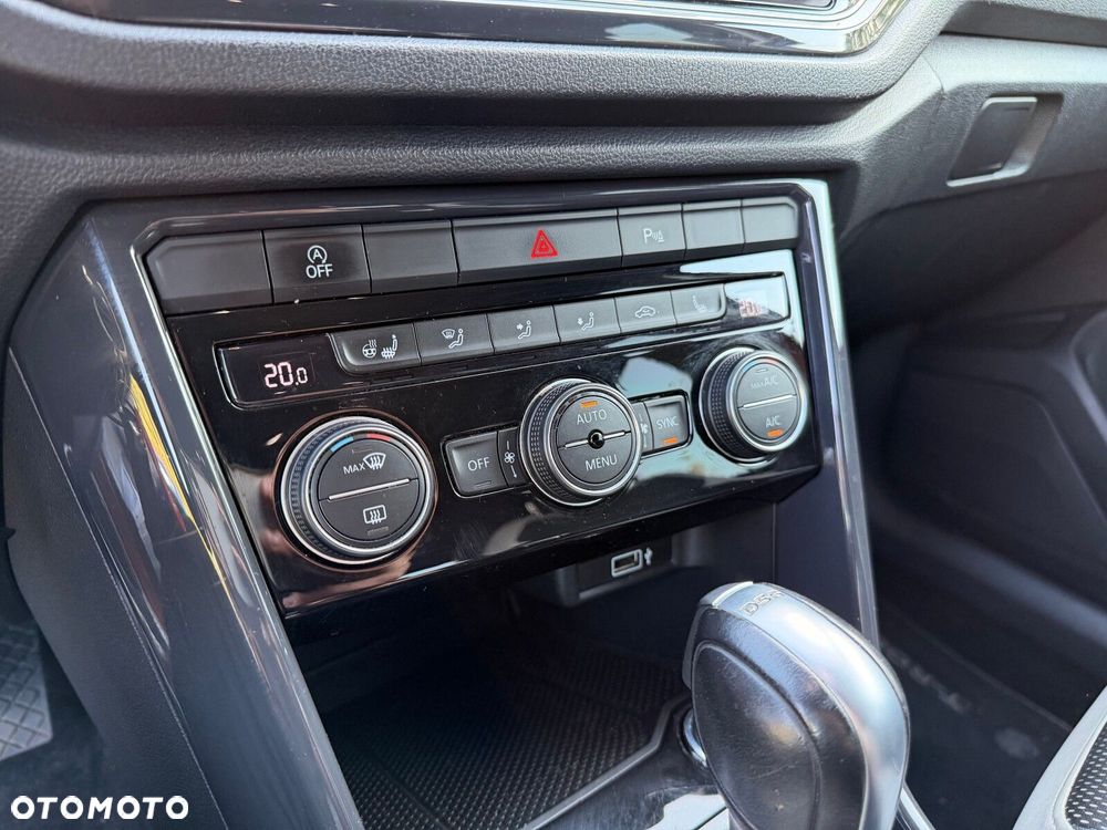 Volkswagen T-Roc 1.5 TSI GPF ACT Premium DSG - 18