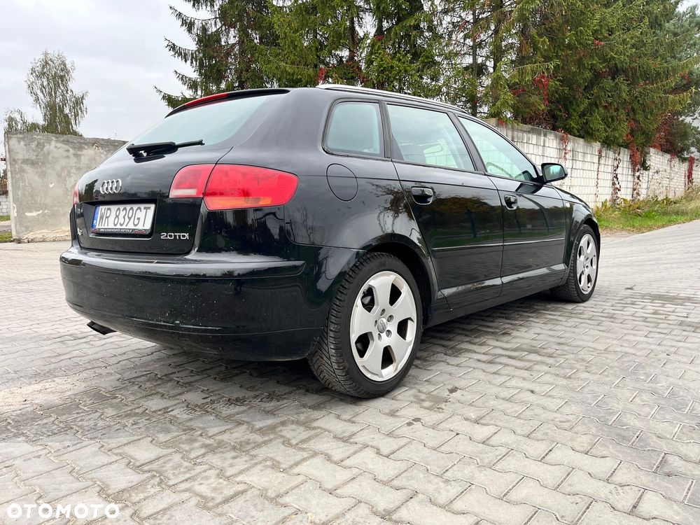 Audi A3 Sportback 2.0 TDI Ambiente S tronic - 4
