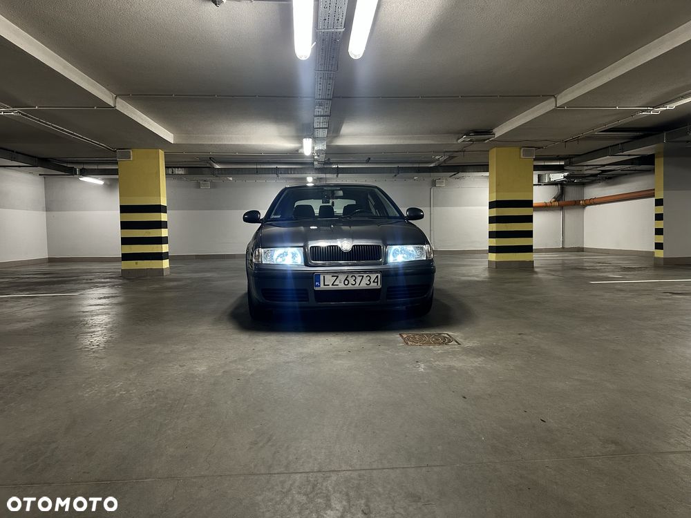 Skoda Octavia - 1