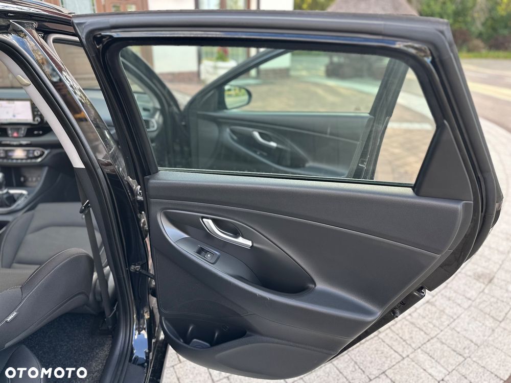 Hyundai i30 1.4 Premium - 38