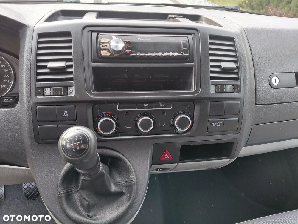 Volkswagen Transporter L2H1 * 2.0 TDI * - 7