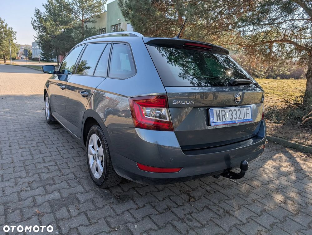 Skoda Fabia 1.0 TSI Style DSG - 5