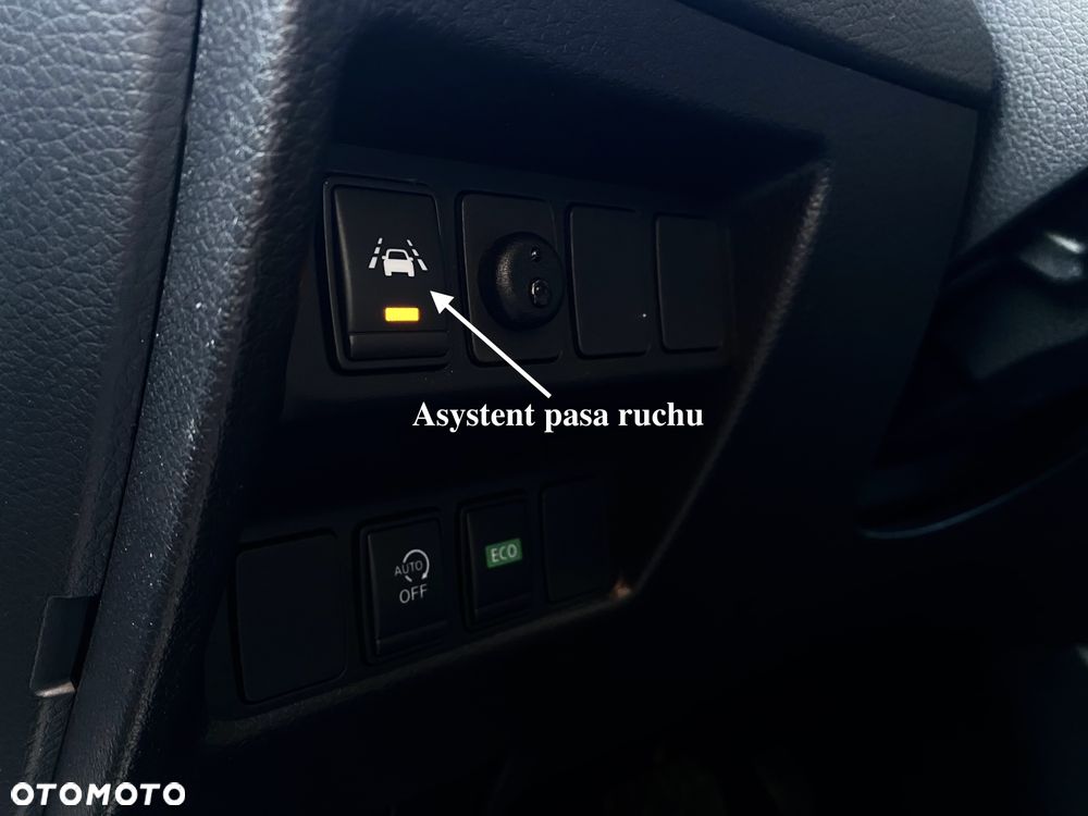 Nissan Qashqai 1.3 DIG-T N-Connecta DCT - 24