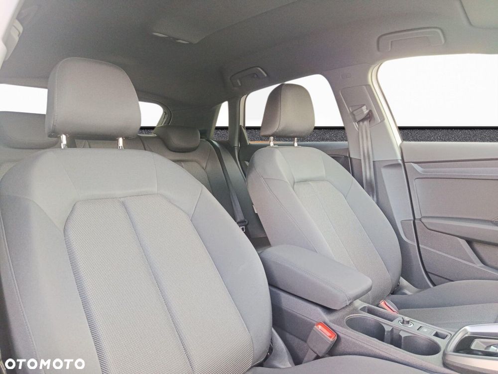 Audi A3 Sportback - 16