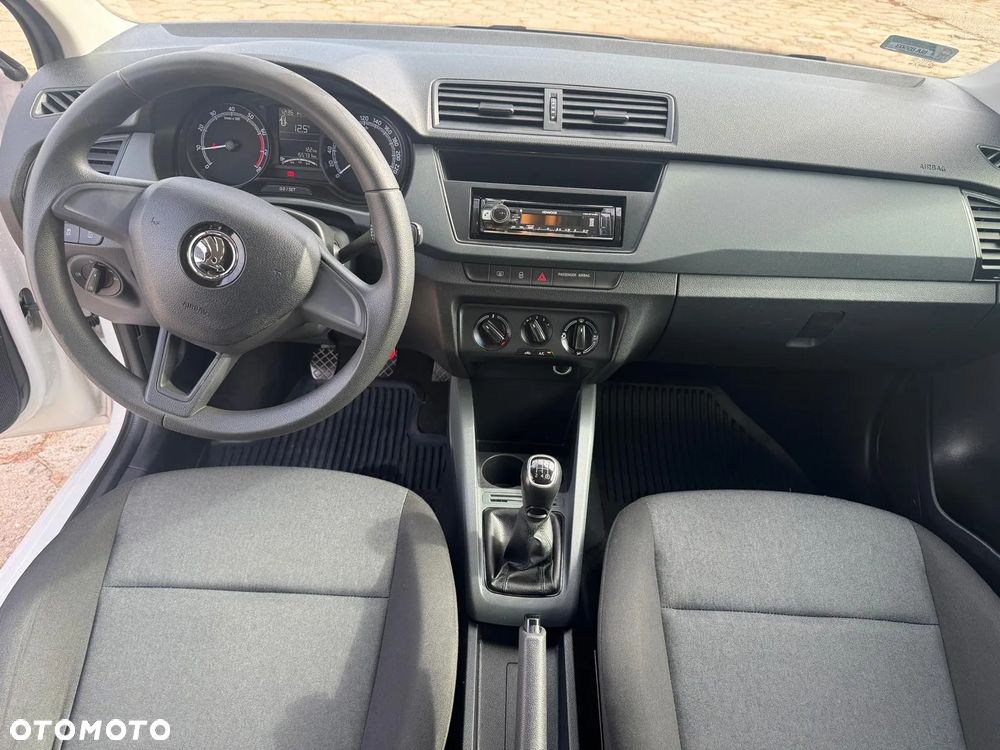Skoda Fabia 1.0 Active - 8