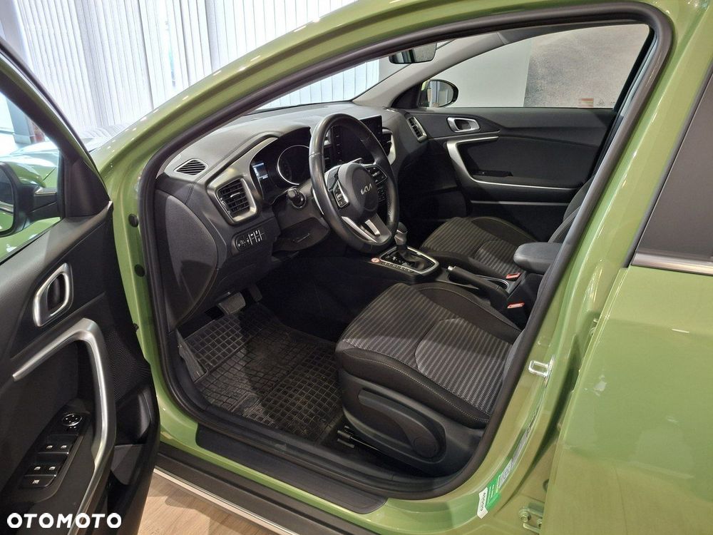 Kia XCeed 1.5 T-GDI M DCT - 11