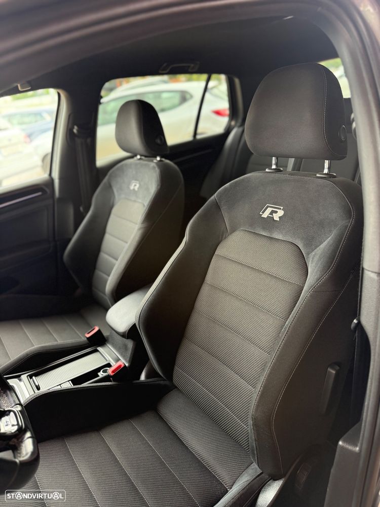 VW Golf R 4Motion BlueMotion DSG - 15