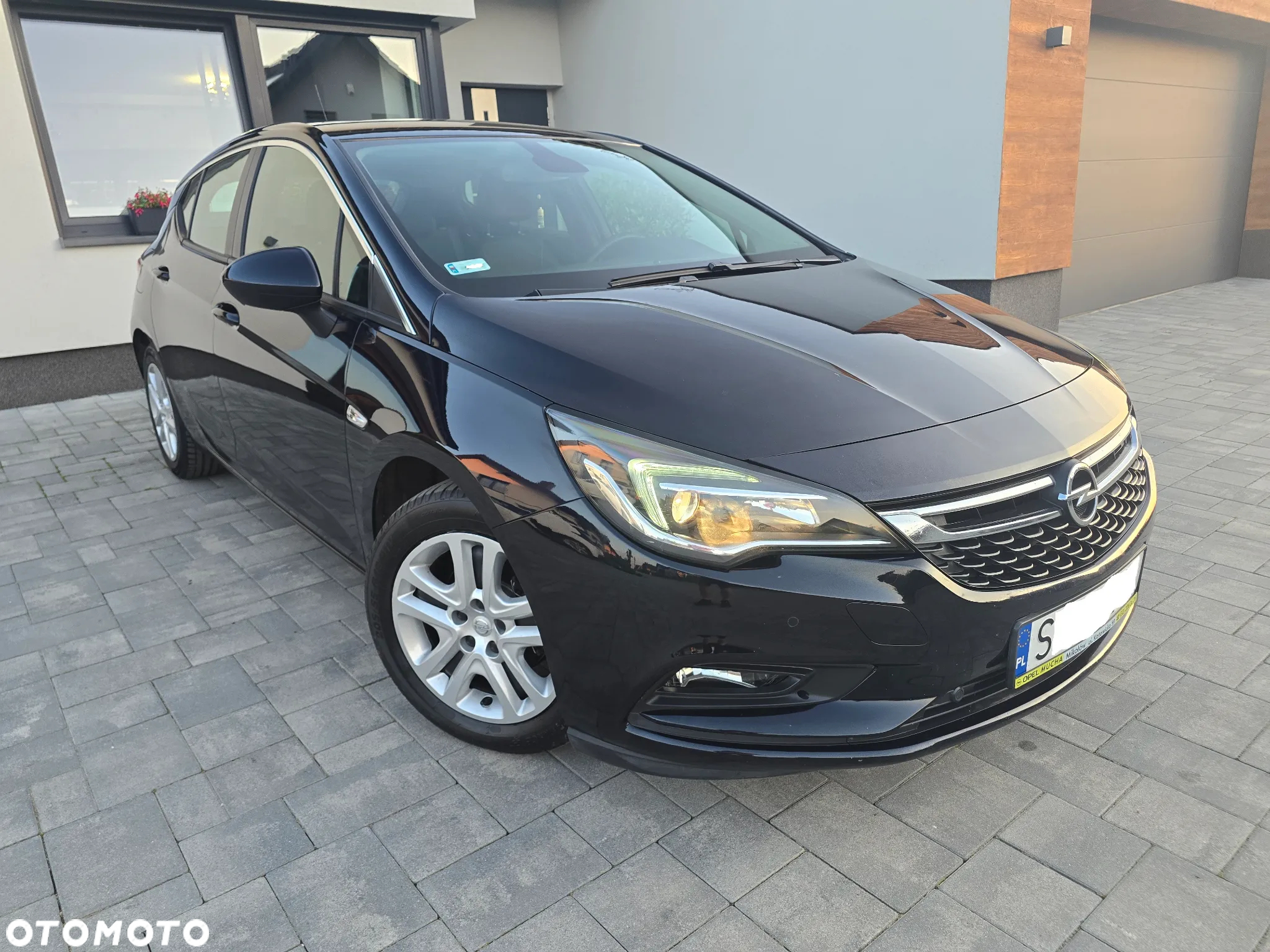 Opel Astra - 2