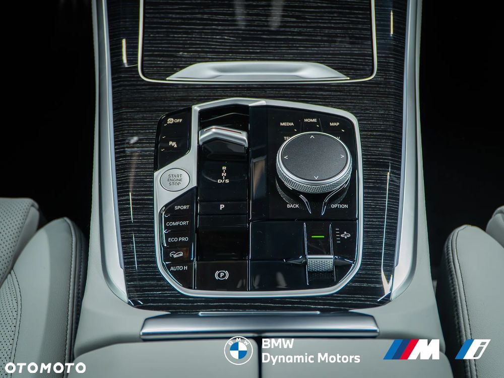 BMW X5 xDrive40i - 31