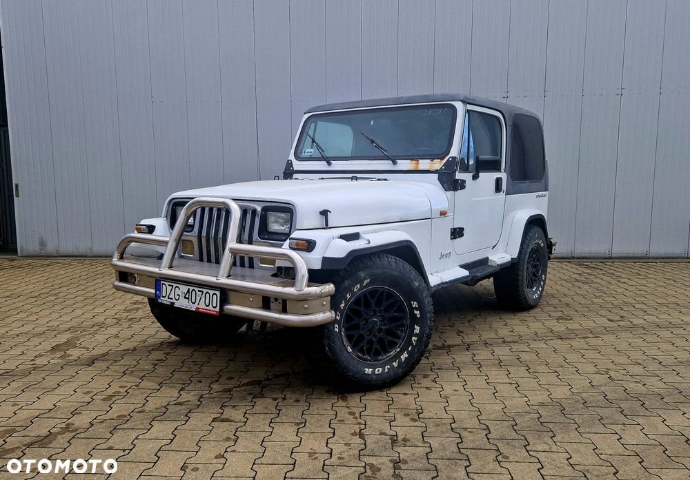 Jeep Wrangler - 15